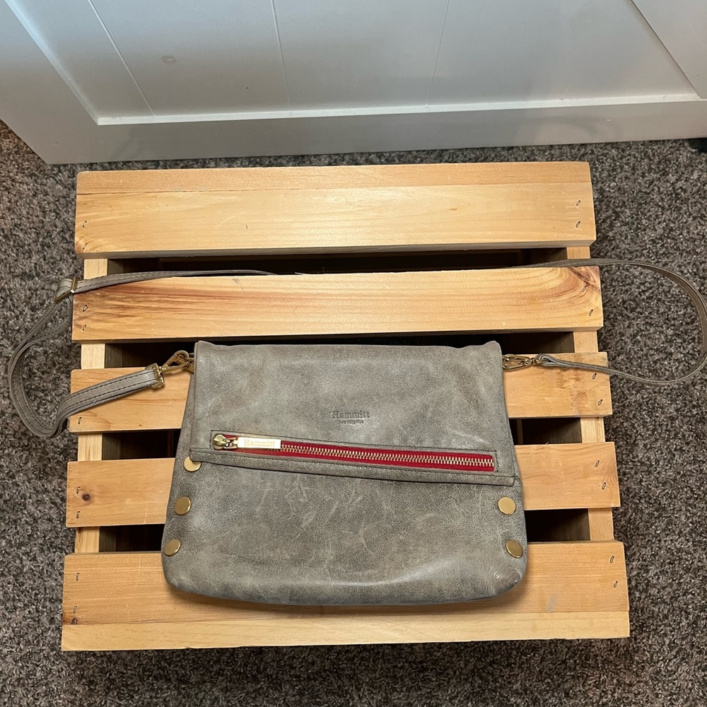 VIP MED HAMMITT CROSSBODY BAG